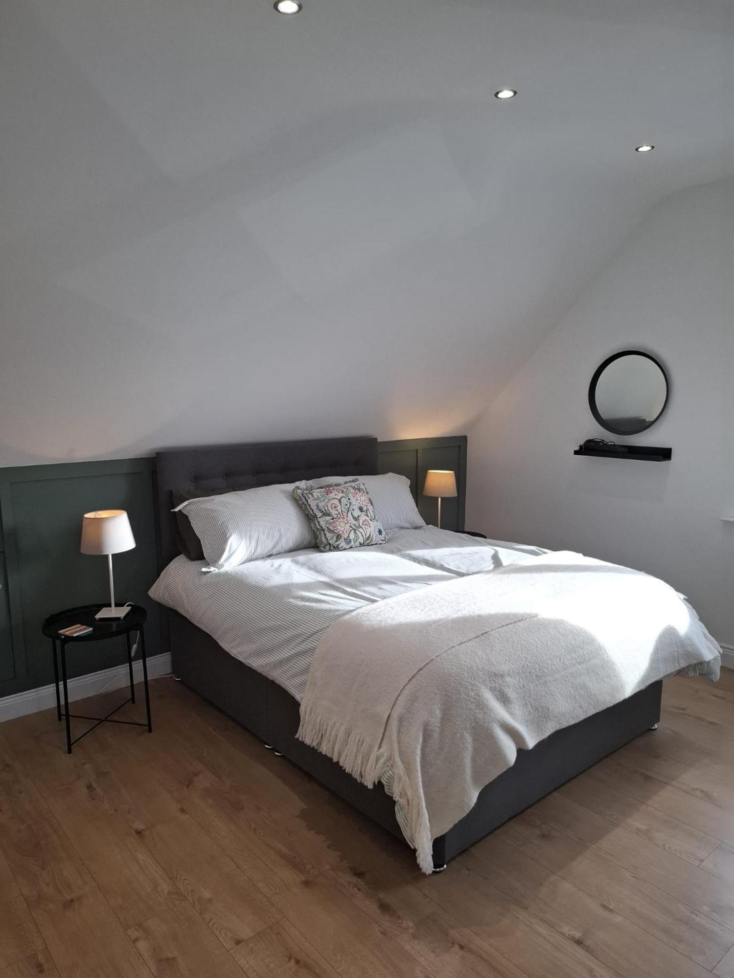 The Loft At 522 Apartment Woodburn  Bagian luar foto